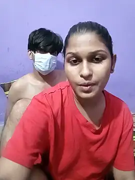 Snapshot of Jerin_Couple61 chatting on 05/18/26, 04:12 Jerin Couple61 online show from 05/18/26, 04:12
