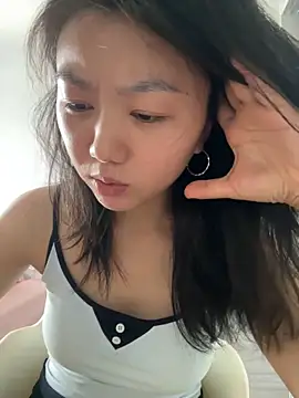 Snapshot of Shanshan_1267 chatting on 05/29/26, 09:04 Shanshan 1267 online show from 05/29/26, 09:04