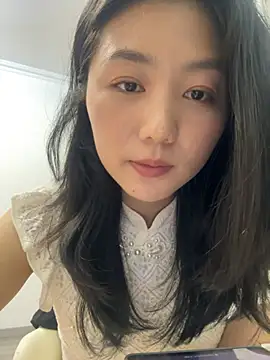 Snapshot of Shanshan_1267 chatting on 05/20/26, 02:47 Shanshan 1267 online show from 05/20/26, 02:47