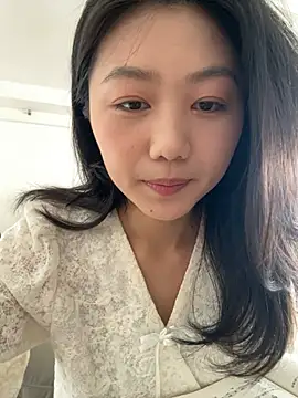 Snapshot of Shanshan_1267 chatting on 05/10/26, 02:04 Shanshan 1267 online show from 05/10/26, 02:04