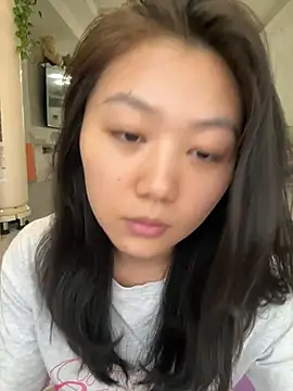 Snapshot of Shanshan_1267 chatting on 05/15/26, 11:08 Shanshan 1267 online show from 05/15/26, 11:08