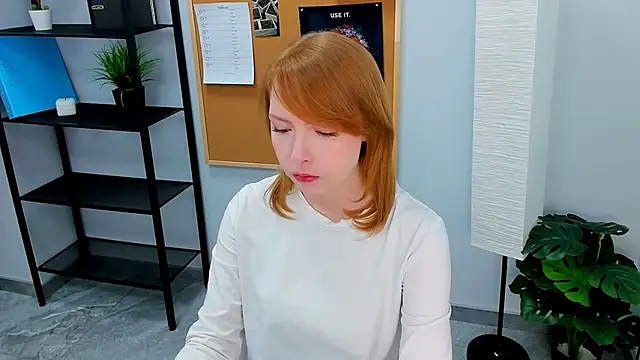 CherryCrushLove online show from 04/18/26, 05:54