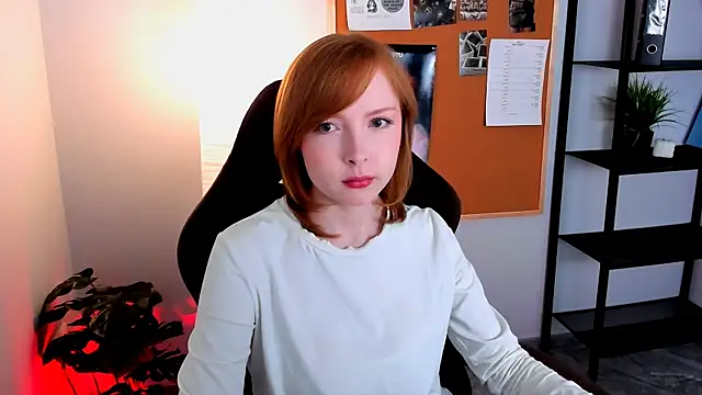 CherryCrushLove online show from 05/16/26, 05:39