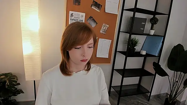 CherryCrushLove online show from 04/13/26, 05:44