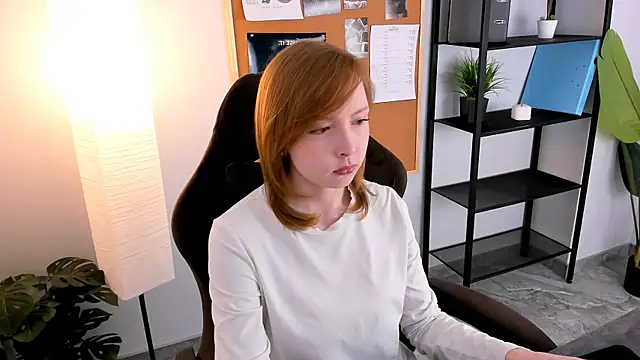 CherryCrushLove online show from 04/25/26, 06:05