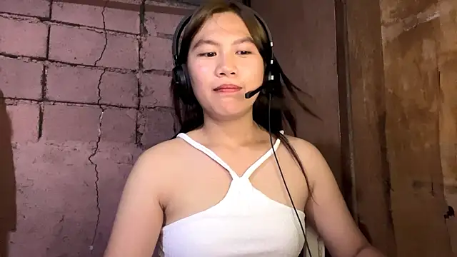 PeachyGlowBaby online show from 04/02/26, 09:16