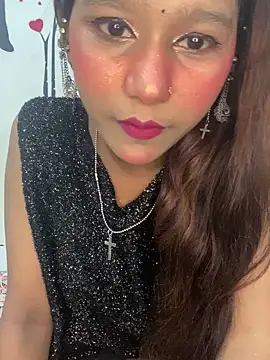 Cutiepie- online show from 05/05/26, 06:44