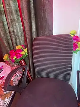 Cutiepie- online show from 05/27/26, 01:57