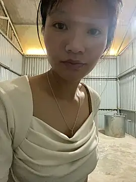 Snapshot of Elisa-a chatting on 04/05/26, 09:16 Elisa-a online show from 04/05/26, 09:16