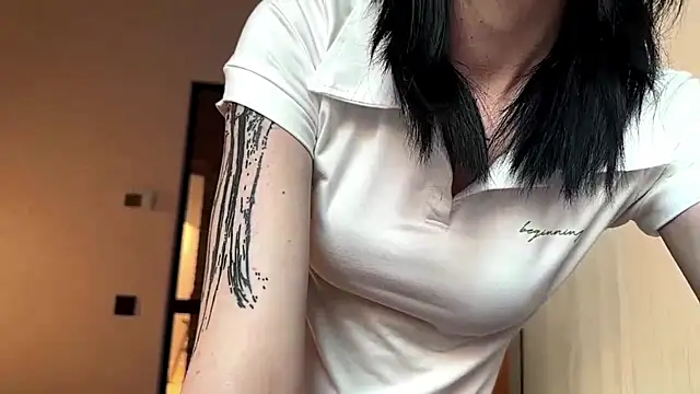 JessbutnotJessi online show from 04/06/26, 06:03