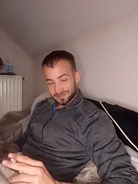 Fabika15 online show from 04/07/26, 07:54