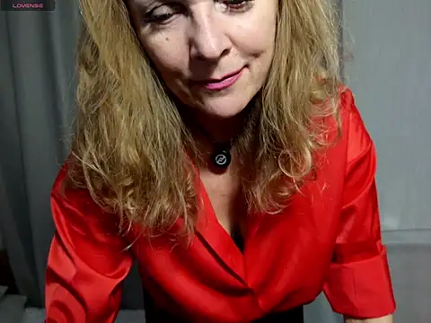 Snapshot of verywetforyou chatting on 07/07/26, 12:20 verywetforyou online show from 07/07/26, 12:20