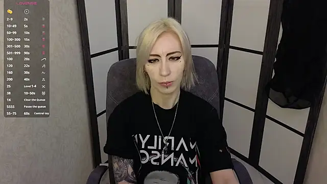 Black Orchides online show from 04/12/26, 08:39