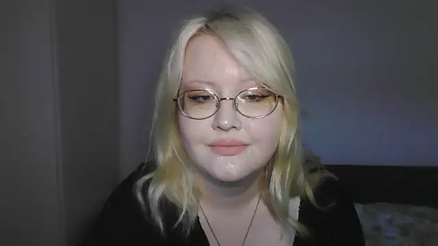 Elayne Sweet online show from 04/28/26, 06:07