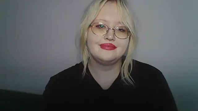 Snapshot of Elayne_Sweet chatting on 06/27/26, 12:22 Elayne Sweet online show from 06/27/26, 12:22