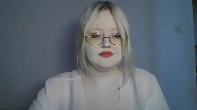 Snapshot of Elayne_Sweet chatting on 07/09/26, 06:03 Elayne Sweet online show from 07/09/26, 06:03