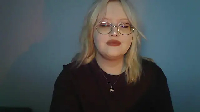 Snapshot of Elayne_Sweet chatting on 06/19/26, 06:08 Elayne Sweet online show from 06/19/26, 06:08
