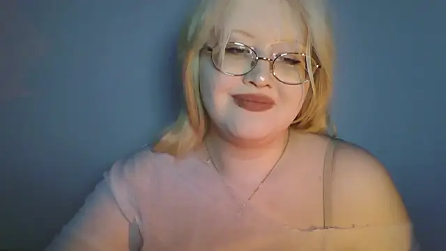 Snapshot of Elayne_Sweet chatting on 06/20/26, 06:07 Elayne Sweet online show from 06/20/26, 06:07