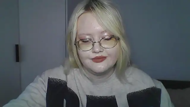 Elayne Sweet online show from 05/19/26, 06:09