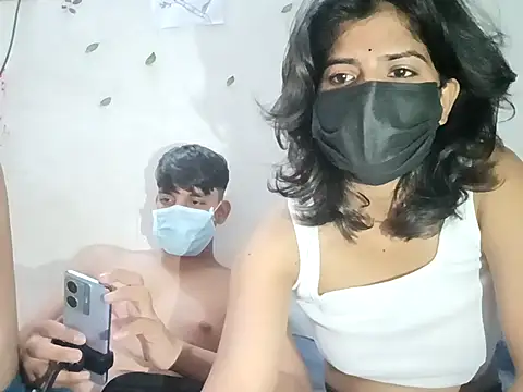 rubisassy14 online show from 04/07/26, 08:27