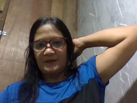 Snapshot of PinayZaira chatting on 05/12/26, 08:10 PinayZaira online show from 05/12/26, 08:10