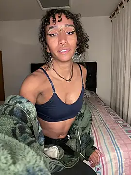 Sun lynx Love online show from 06/04/26, 12:48
