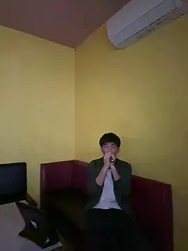 Snapshot of Kyouso__Sama chatting on 04/14/26, 11:59 Kyouso Sama online show from 04/14/26, 11:59