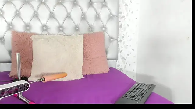 brenda sofia69 online show from 07/15/26, 01:40