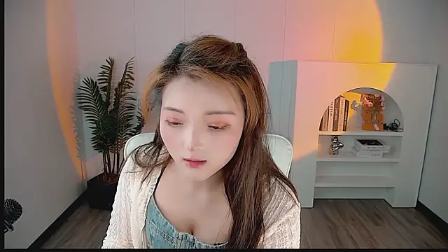 wanqing-5288 online show from 04/14/26, 09:14