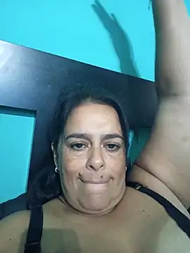 lucianamorocha online show from 04/10/26, 12:28