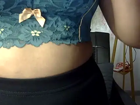 Browngirl7 online show from 04/13/26, 08:35