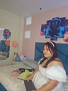 Snapshot of AleSweet_1 chatting on 04/02/26, 01:29 AleSweet 1 online show from 04/02/26, 01:29