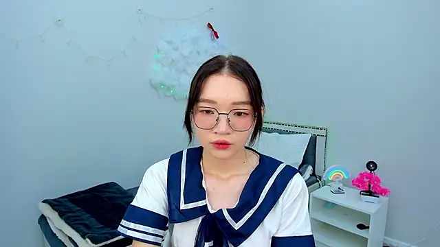 syuri sun online show from 06/03/26, 01:45