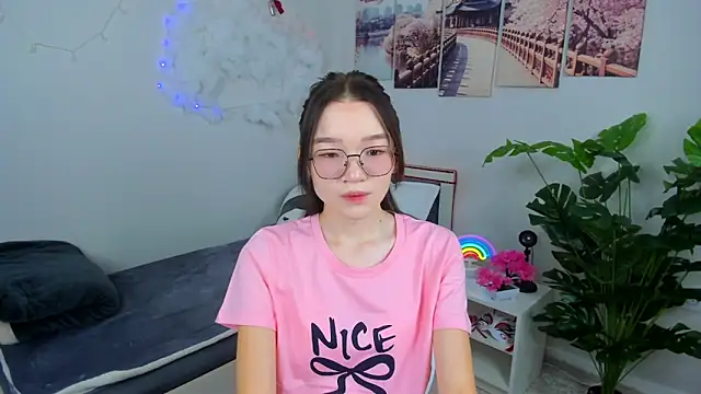 syuri sun online show from 06/16/26, 03:12