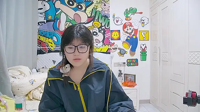 Snapshot of mianmian-666 chatting on 04/18/26, 03:20 mianmian-666 online show from 04/18/26, 03:20