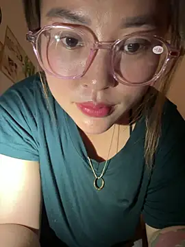 Snapshot of Lina-Naughty chatting on 05/04/26, 05:38 Lina-Naughty online show from 05/04/26, 05:38