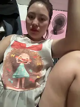 Snapshot of Lina-Naughty chatting on 05/08/26, 01:04 Lina-Naughty online show from 05/08/26, 01:04