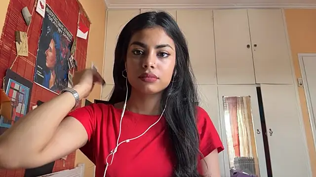 JenniRoutt online show from 04/12/26, 09:34