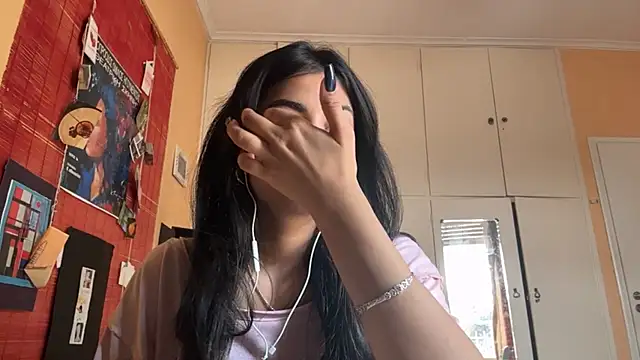 JenniRoutt online show from 04/05/26, 10:55