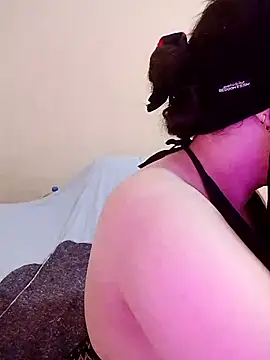 Queen Lola online show from 05/20/26, 04:48