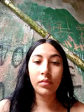 Snapshot of Ann_Houston chatting on 04/05/26, 05:30 Ann Houston online show from 04/05/26, 05:30