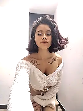 Akhanex01 online show from 04/04/26, 02:29