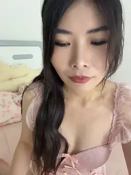 Xiaoyunduo1 online show from 07/07/26, 10:57