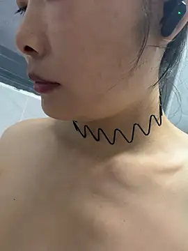 Xiaoyunduo1 online show from 05/20/26, 07:33