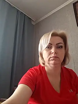 SylvieGold453 online show from 04/01/26, 06:59