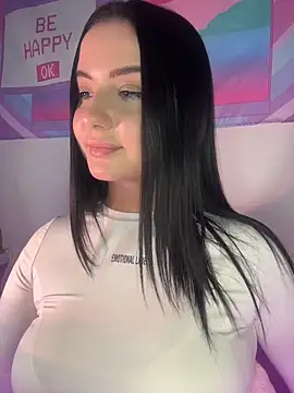 Snapshot of L0LA_XO chatting on 04/02/26, 10:55 L0LA XO online show from 04/02/26, 10:55