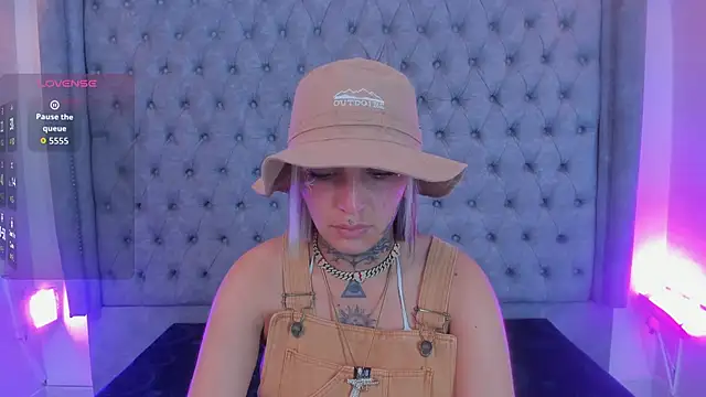 Gyal Smith online show from 05/09/26, 03:10