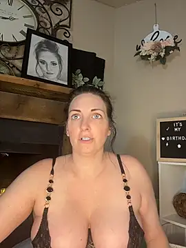 taylorsunshine online show from 07/18/26, 07:44