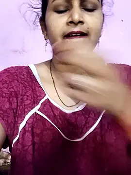 Snapshot of Legend_choice chatting on 04/07/26, 09:44 Legend choice online show from 04/07/26, 09:44