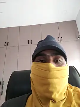 Snapshot of noonekinghere chatting on 04/01/26, 11:44 noonekinghere online show from 04/01/26, 11:44